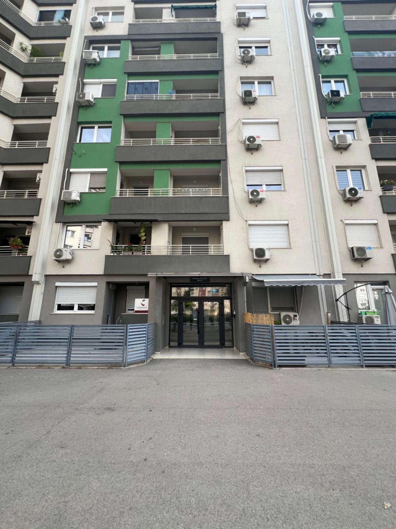 Urban Side Apartments Скопье Экстерьер фото